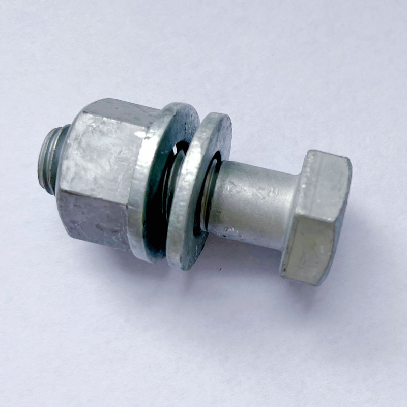 Paano nakakaapekto ang mga kadahilanan sa kapaligiran na hindi kinakalawang na asero na mga turnilyo?